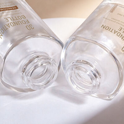 Liquid Foundation Bottles glass cosmetic packaging designed to enhance the shelf appeal and usability of liquid makeup products